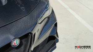 Alfa Romeo Giulia GTAm Style Front Bumper - Carbon Fiber - Without Parking Sensors